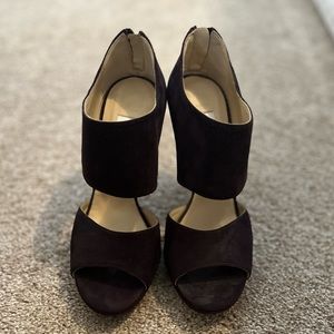 Jimmy Choo Private Plum Suede Peep Toe Heel (Sz 39)